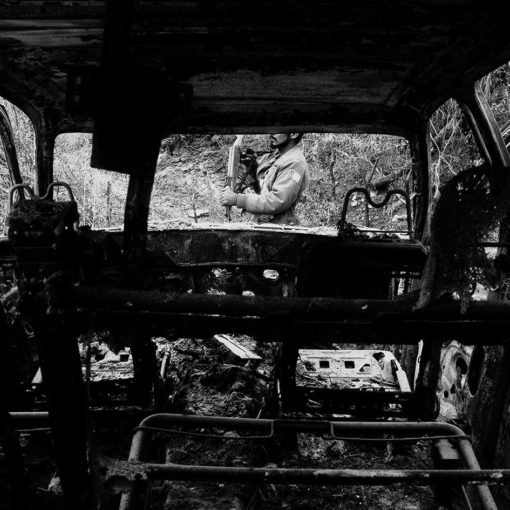 亀山 亮 写真展「メキシコ・日常の暴力と死」